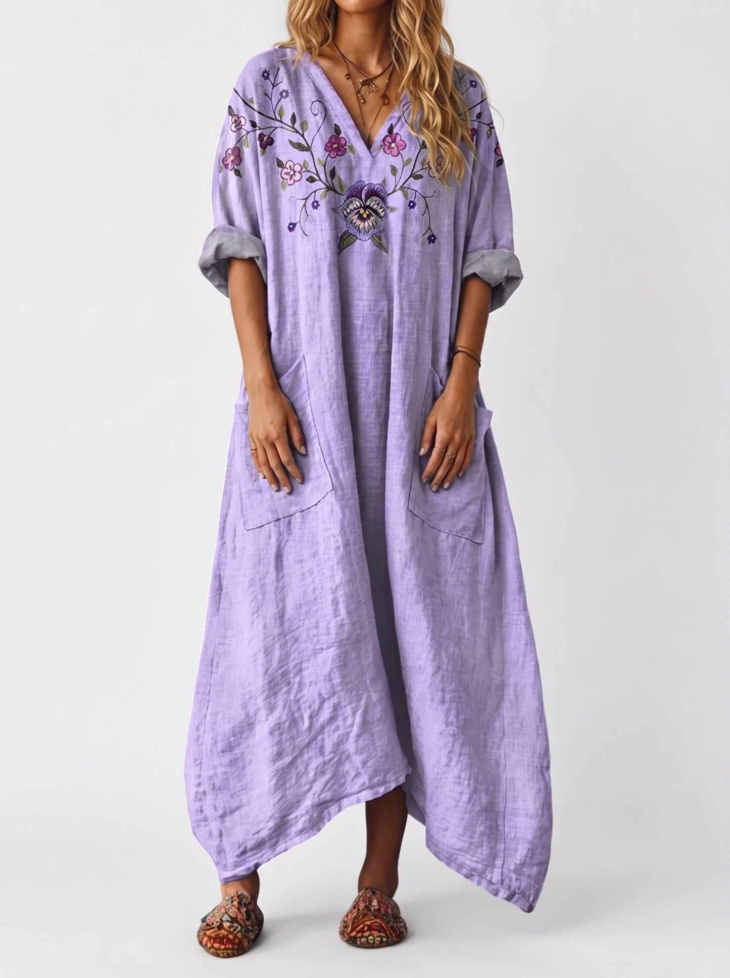 Women's Maxi Dress with V-Neck, Three-Quarter Sleeves and Side Pockets