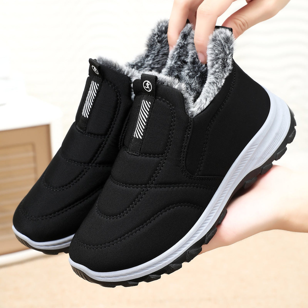Women's Anti-Slip Fleece-Lined Slip-On Winter Shoes