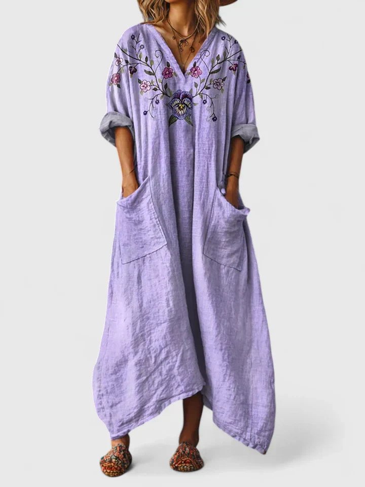 Women's Boho Maxi Dress with V-Neck, Oversized Fit and Pockets