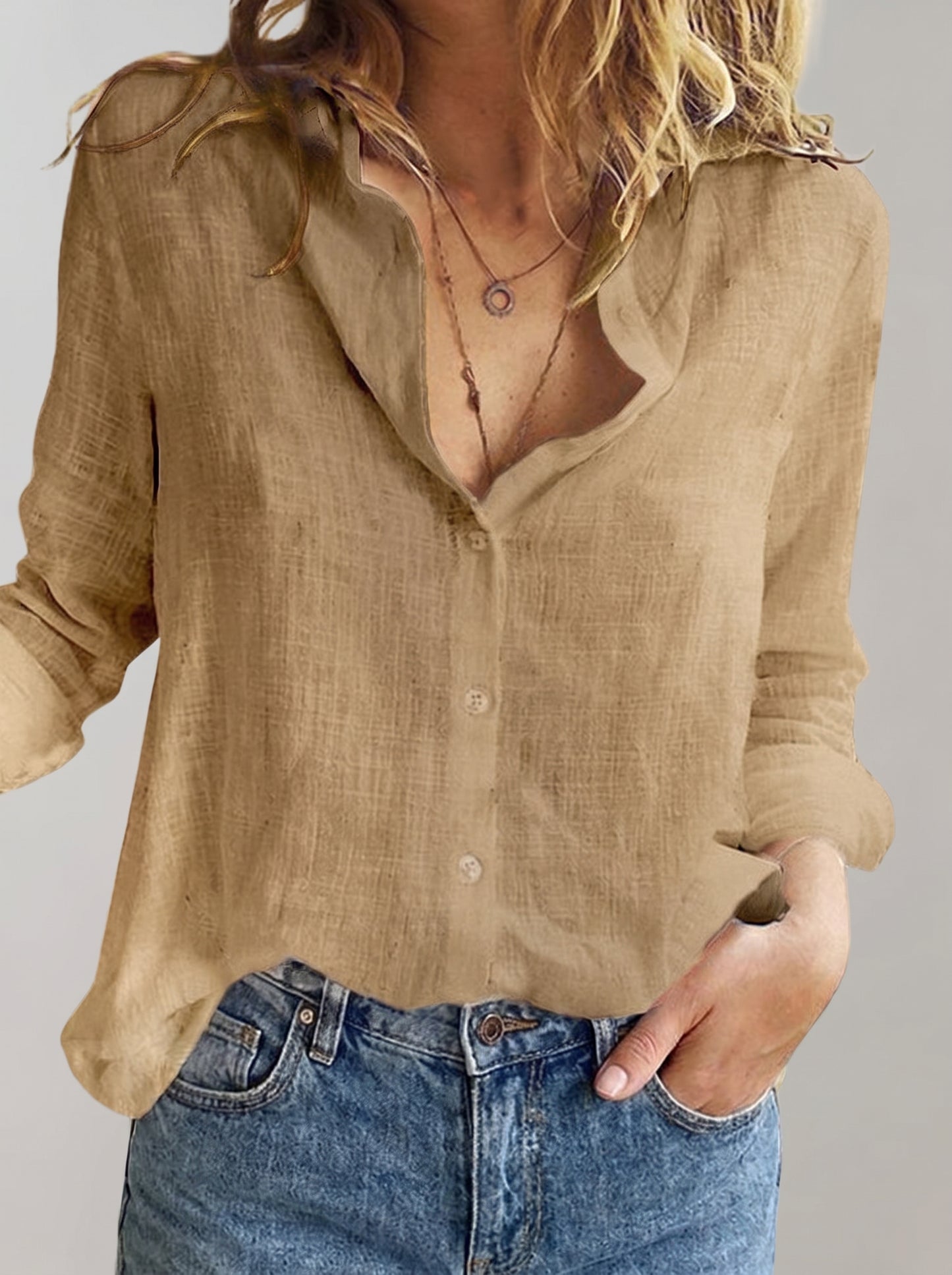 Women's Long Sleeve Blouse with Collar and Button Closure