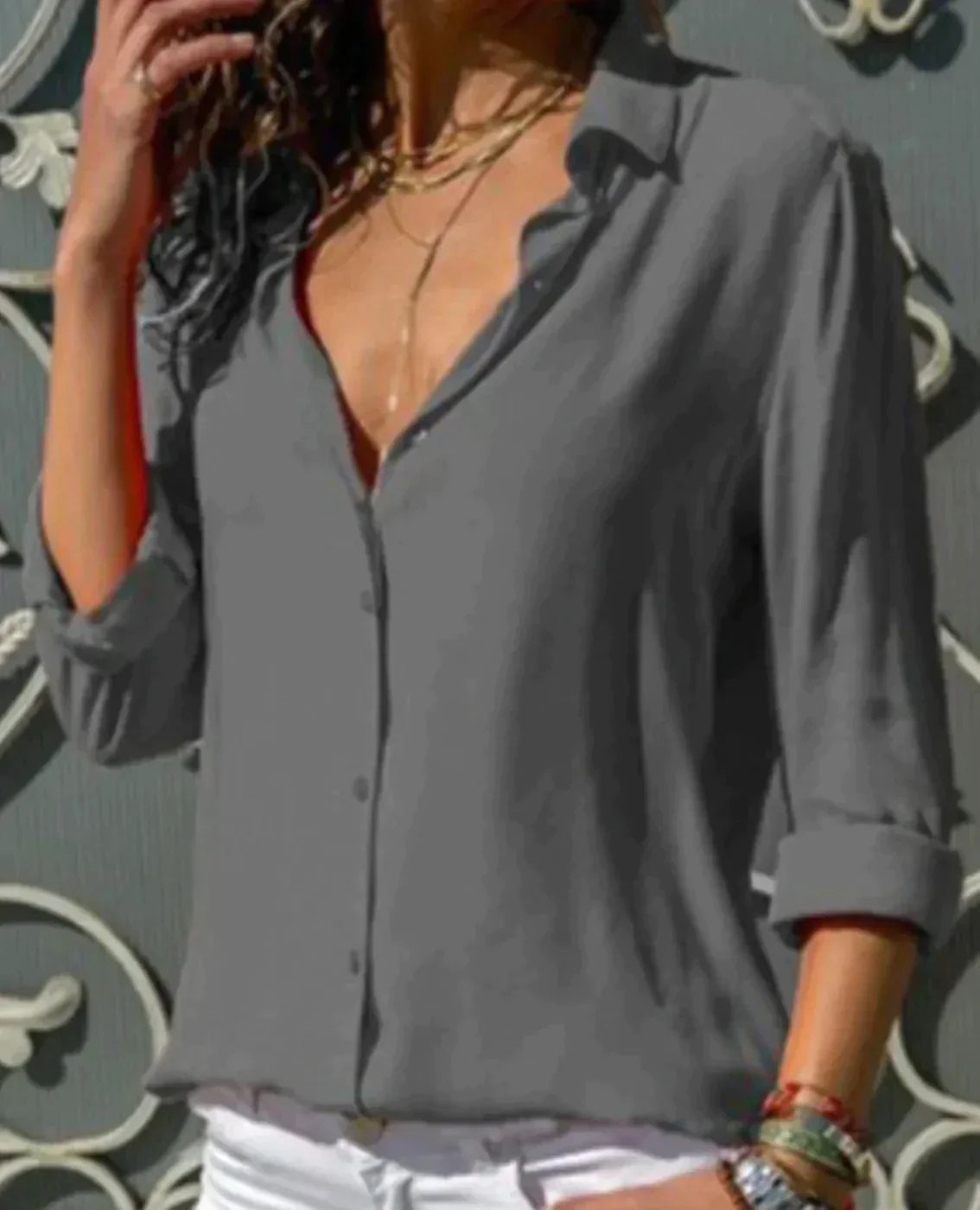 Women's Long Sleeve Blouse with Collar and Button Closure