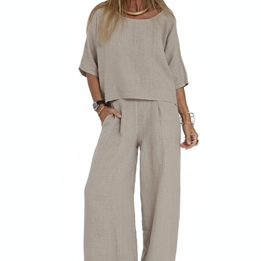 Women's Loose Fit Clothing Set with Three-Quarter Sleeves and Wide-Leg Trousers