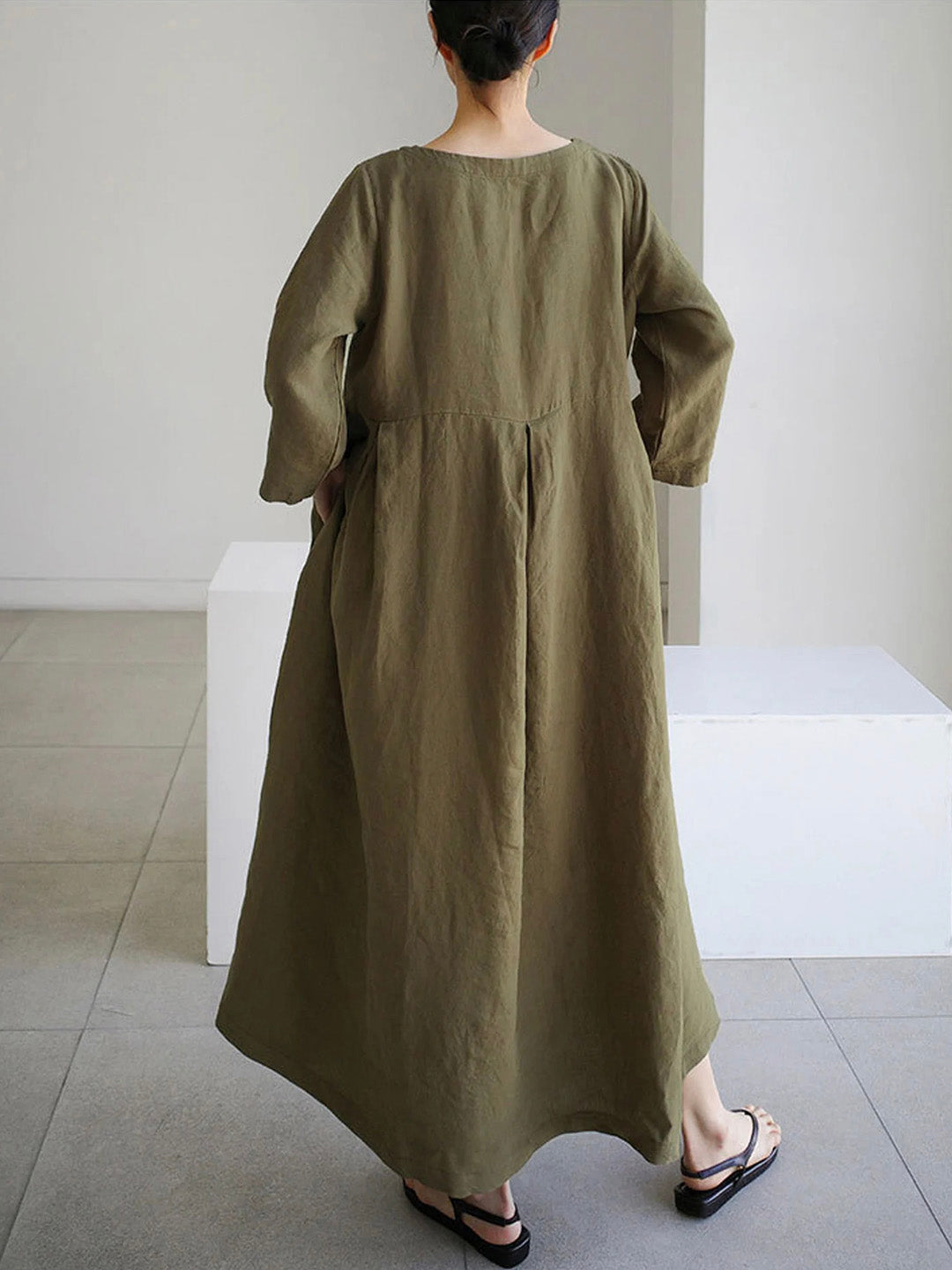 Women's Maxi Dress Three-Quarter Sleeve Round Neck Oversized A-Line with Pockets