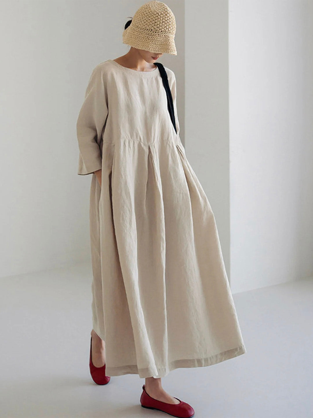 Women's Maxi Dress Three-Quarter Sleeve Round Neck Oversized A-Line with Pockets