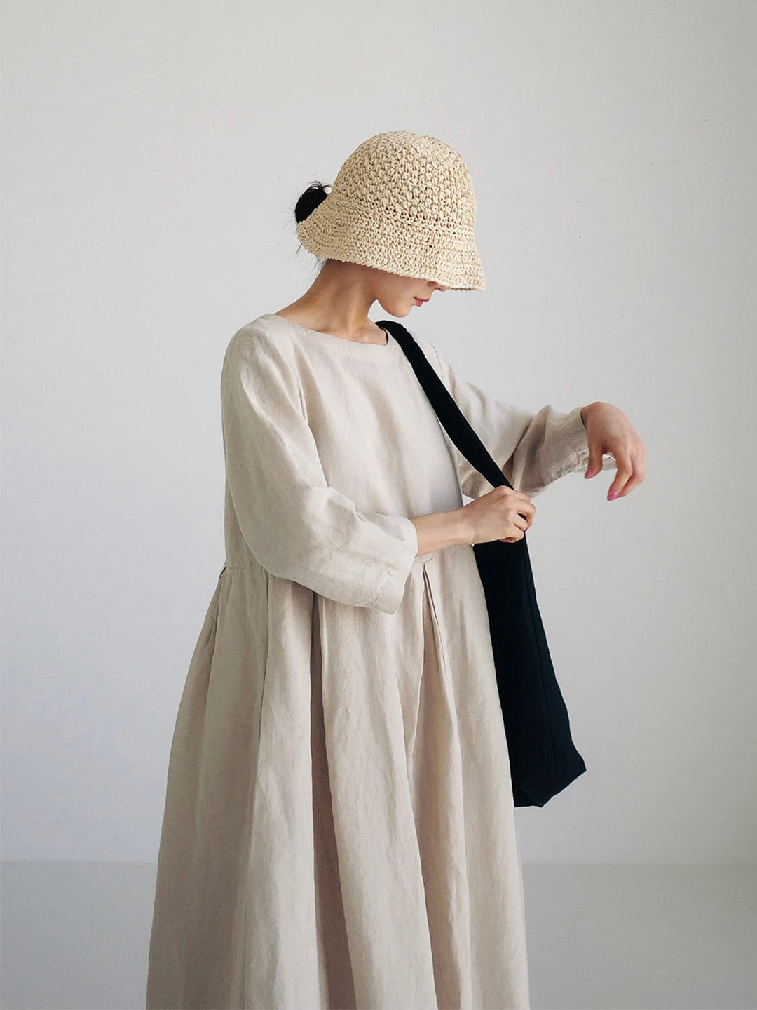 Women's Maxi Dress Three-Quarter Sleeve Round Neck Oversized A-Line with Pockets