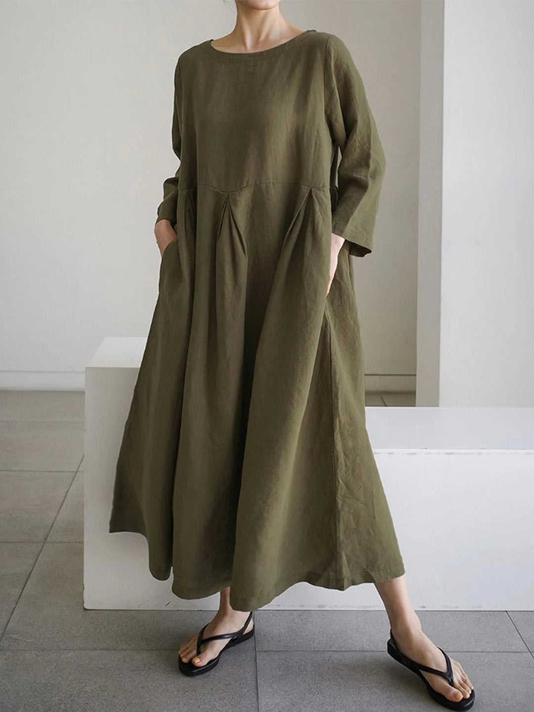 Women's Maxi Dress Three-Quarter Sleeve Round Neck Oversized A-Line with Pockets