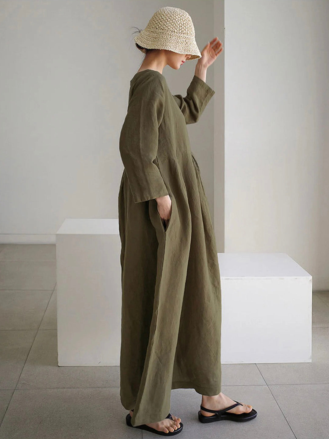 Women's Maxi Dress Three-Quarter Sleeve Round Neck Oversized A-Line with Pockets