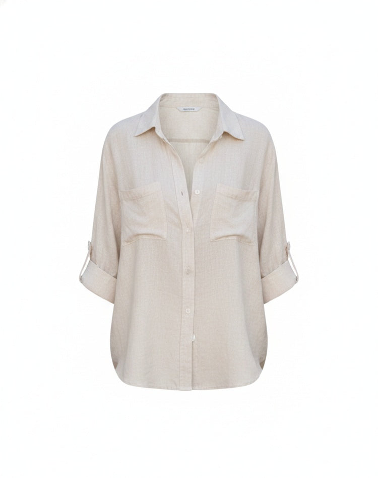Women's Oversized Button-Down Shirt with Long Sleeves and Classic Collar