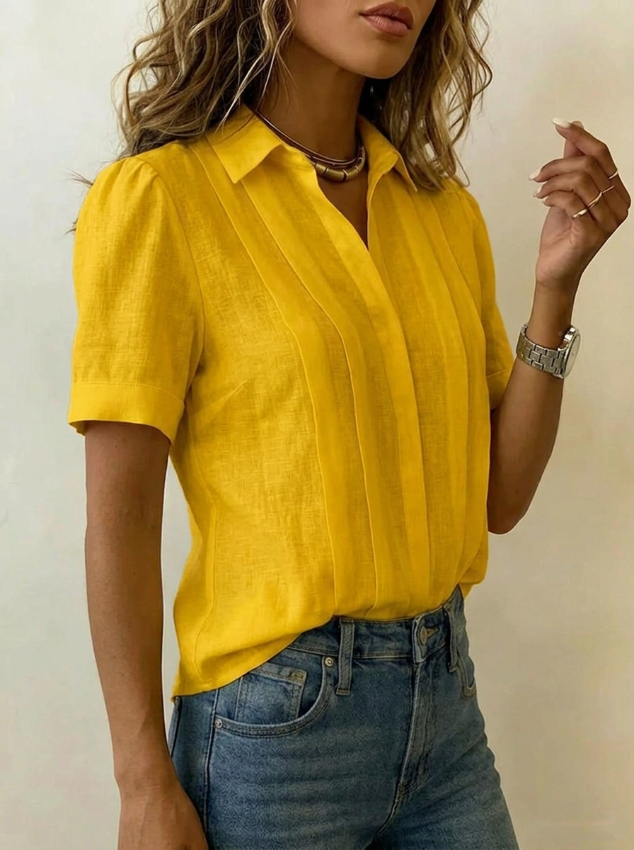 Women's Short Sleeve Blouse with Collar and Pleated Front