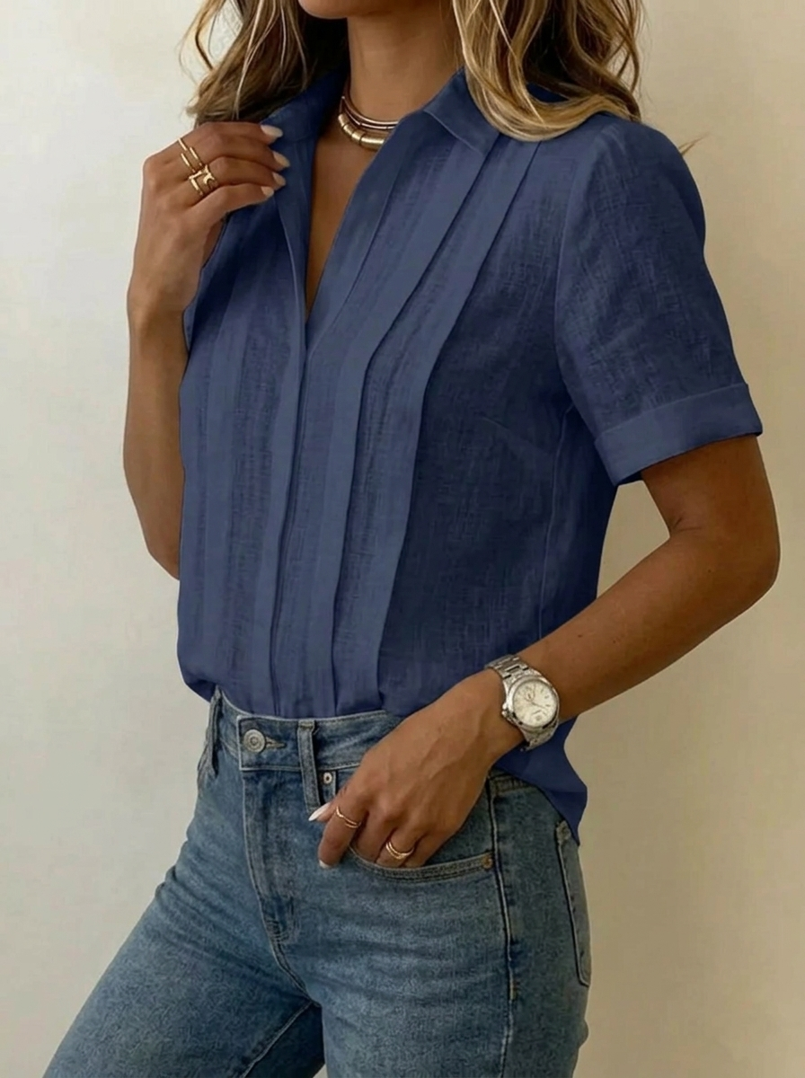 Women's Short Sleeve Blouse with Collar and Pleated Front