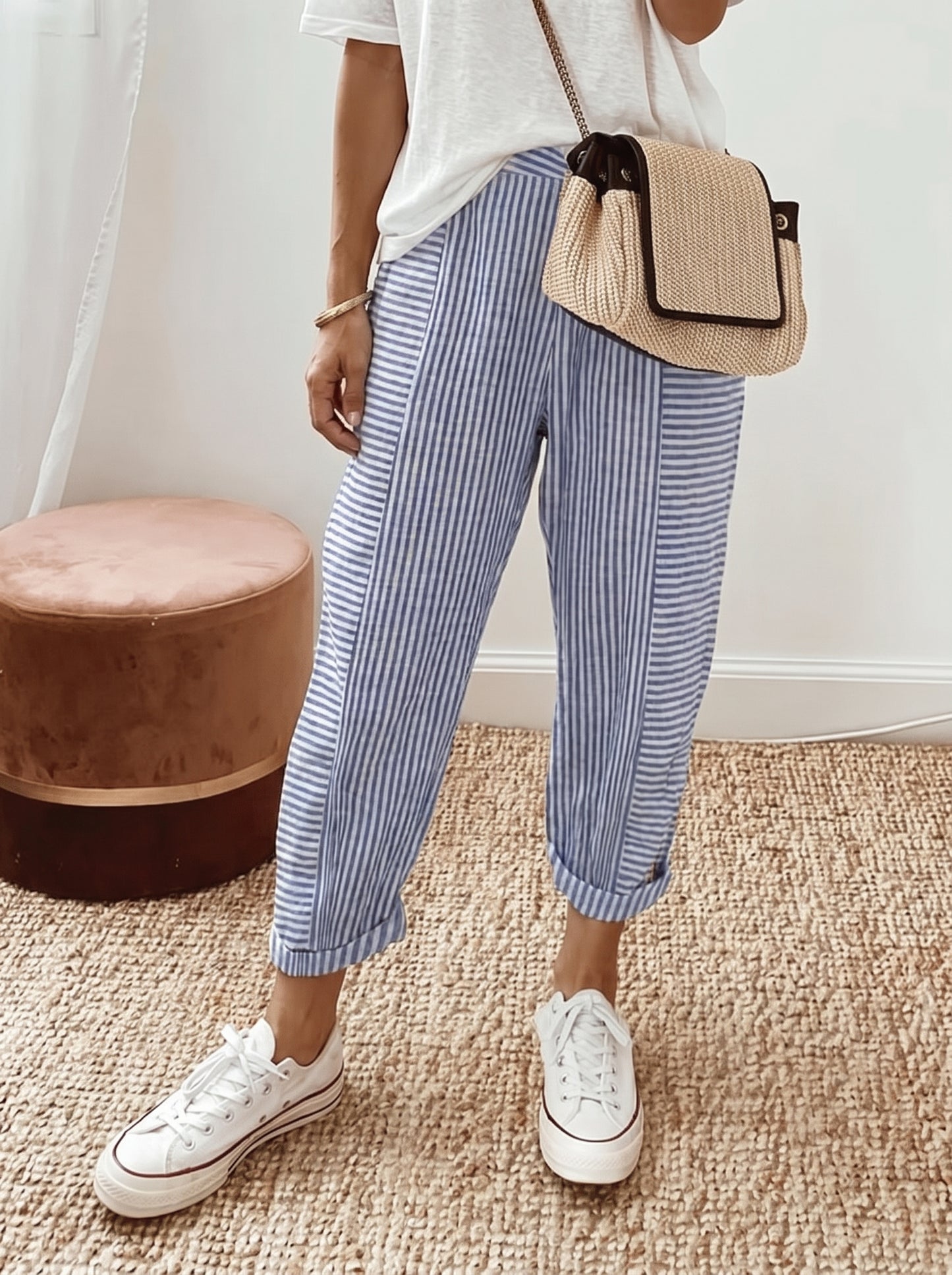 Women's Tapered Lounge Pants with Drawstring Waist and Side Pockets