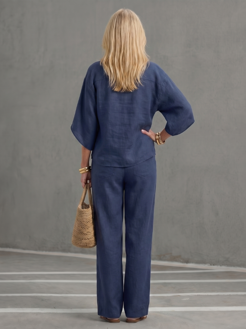 Women's Two-Piece Set with Blouse, Mandarin Collar and Wide-Leg Trousers