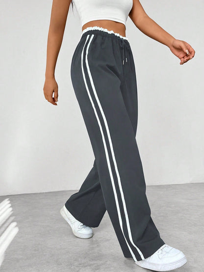 Women's Wide-Leg Sweatpants with Side Stripes and Elastic Drawstring Waist
