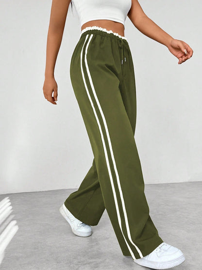 Women's Wide-Leg Sweatpants with Side Stripes and Elastic Drawstring Waist