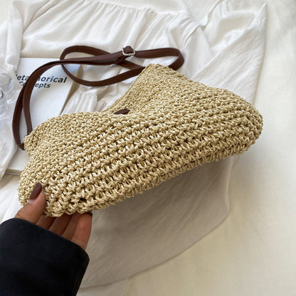 Women's Woven Straw Shoulder Bag with Adjustable Strap and Zip Closure